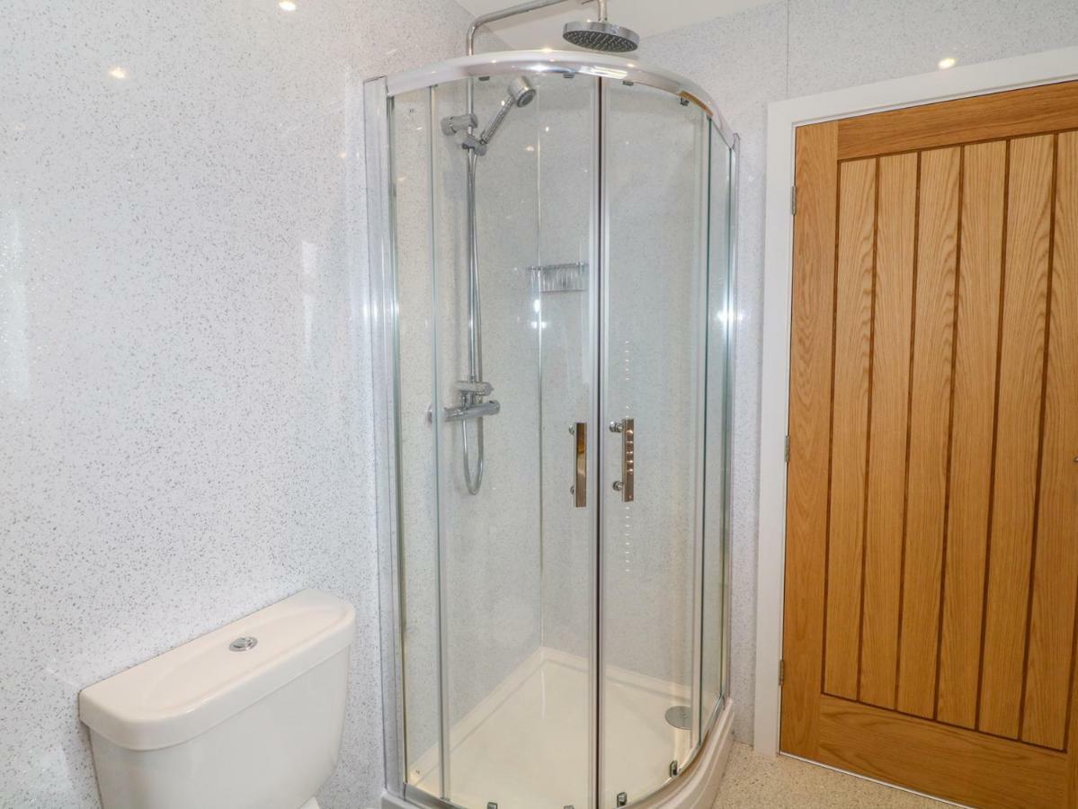 Llwyd Coed Canol Caernarfon Ngoại thất bức ảnh